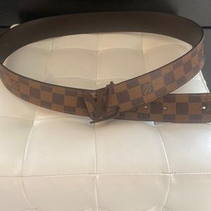 Louis Vuitton belt